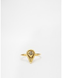 goldener Ring von Vanessa Mooney