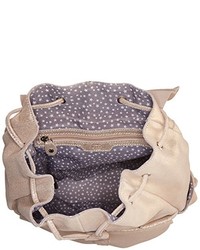 goldener Rucksack von Mila Louise