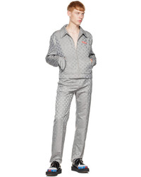 graue bedruckte Chinohose von Charles Jeffrey Loverboy