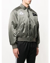 graue Bomberjacke von Gosha Rubchinskiy