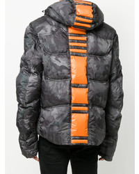 graue Camouflage Daunenjacke von Kru