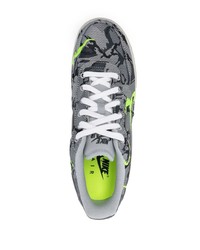 graue Camouflage Segeltuch niedrige Sneakers von Nike