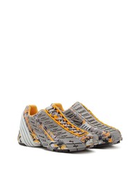 graue Camouflage Slip-On Sneakers von Diesel