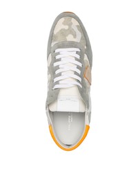 graue Camouflage Wildleder niedrige Sneakers von Philippe Model Paris