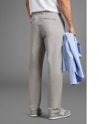 graue Chinohose von mans world
