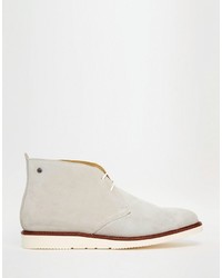 graue Chukka-Stiefel aus Wildleder von Base London