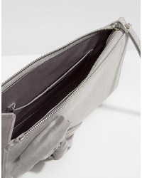 graue Clutch von Carvela