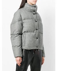 graue Daunenjacke von Moncler