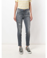 graue enge Jeans mit Destroyed-Effekten von Closed