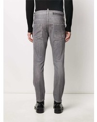 graue enge Jeans mit Destroyed-Effekten von DSQUARED2