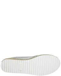 graue Espadrilles von Bullboxer