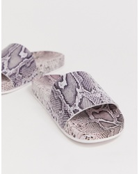 graue flache Sandalen aus Leder mit Schlangenmuster von ASOS DESIGN