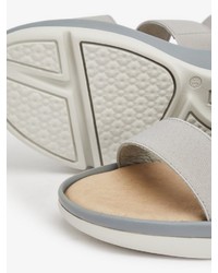 graue flache Sandalen aus Leder von Bianco