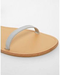 graue flache Sandalen aus Leder von Asos