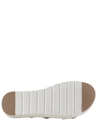 graue flache Sandalen aus Leder von Tamaris