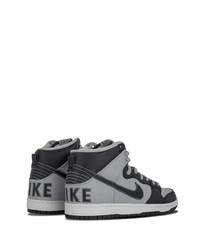 graue hohe Sneakers aus Leder von Nike