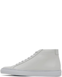 graue hohe Sneakers aus Leder von Common Projects