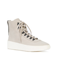 graue hohe Sneakers aus Leder von Fear Of God