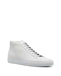 graue hohe Sneakers aus Leder von Common Projects