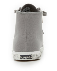 graue hohe Sneakers aus Segeltuch von Superga