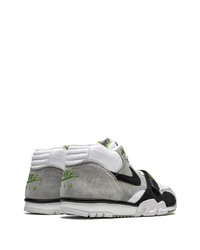 graue hohe Sneakers aus Wildleder von Nike