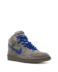 graue hohe Sneakers aus Wildleder von Nike