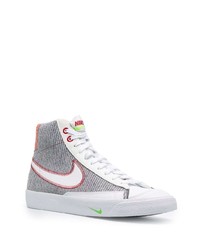 graue hohe Sneakers von Nike