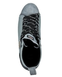 graue hohe Sneakers von Colmar