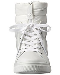 graue hohe Sneakers von Geox