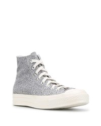 graue hohe Sneakers von Converse