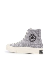 graue hohe Sneakers von Converse