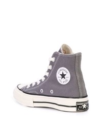 graue hohe Sneakers von Converse