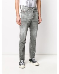 graue Jeans mit Acid-Waschung von Diesel