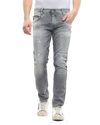 graue Jeans mit Destroyed-Effekten von Le Temps des Cerises