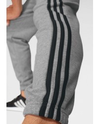 graue Jogginghose von adidas