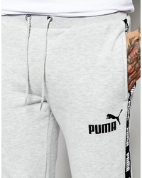 graue Jogginghose von Puma