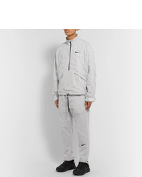 graue Jogginghose von Nike