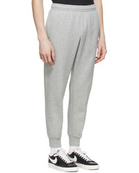 graue Jogginghose von Nike