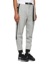 graue Jogginghose von Nike