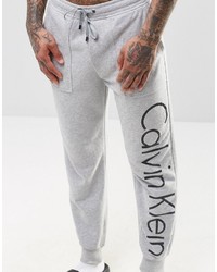 graue Jogginghose von Calvin Klein