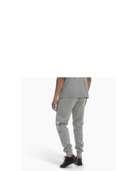 graue Jogginghose von Puma