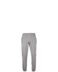 graue Jogginghose von Umbro