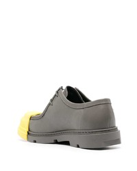 graue Leder Derby Schuhe von Camper