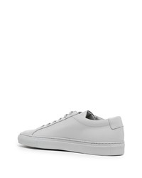 graue Leder niedrige Sneakers von Common Projects