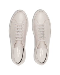 graue Leder niedrige Sneakers von Common Projects