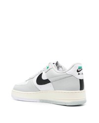 graue Leder niedrige Sneakers von Nike