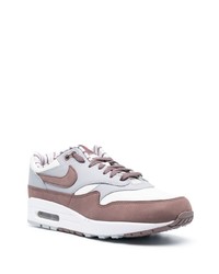 graue Leder niedrige Sneakers von Nike