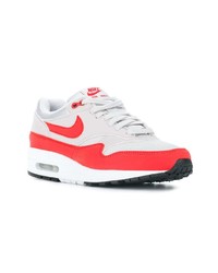 graue Leder niedrige Sneakers von Nike