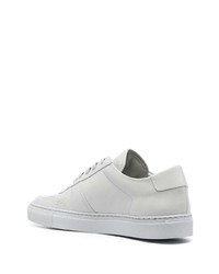 graue Leder niedrige Sneakers von Common Projects