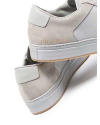 graue Leder niedrige Sneakers von Common Projects